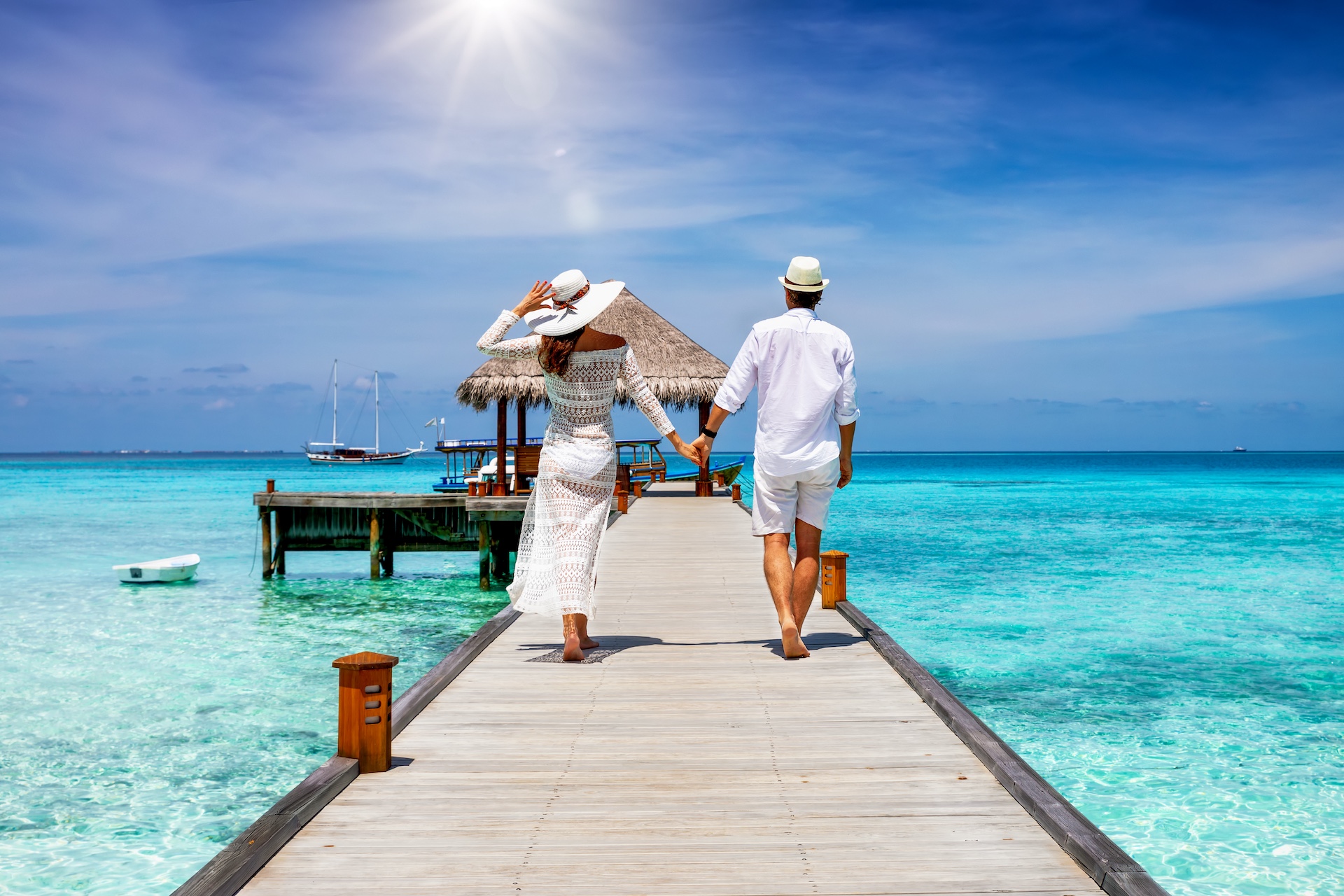 All-Inclusive Resorts vs Cruises for Couples