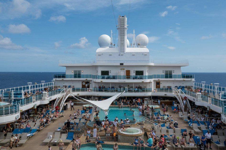 Adults-Only Cruises vs Family-Friendly Ships: Which Is Right for You?